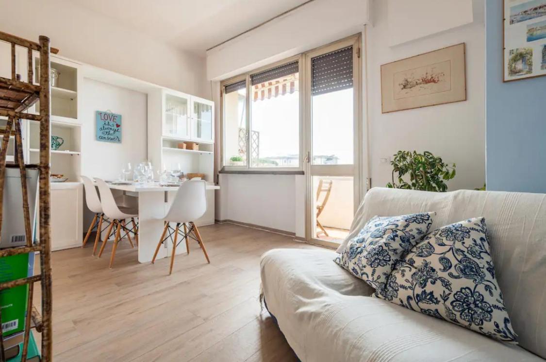 Seaside Apt Private Parking And Near The Beach В'яреджо Екстер'єр фото